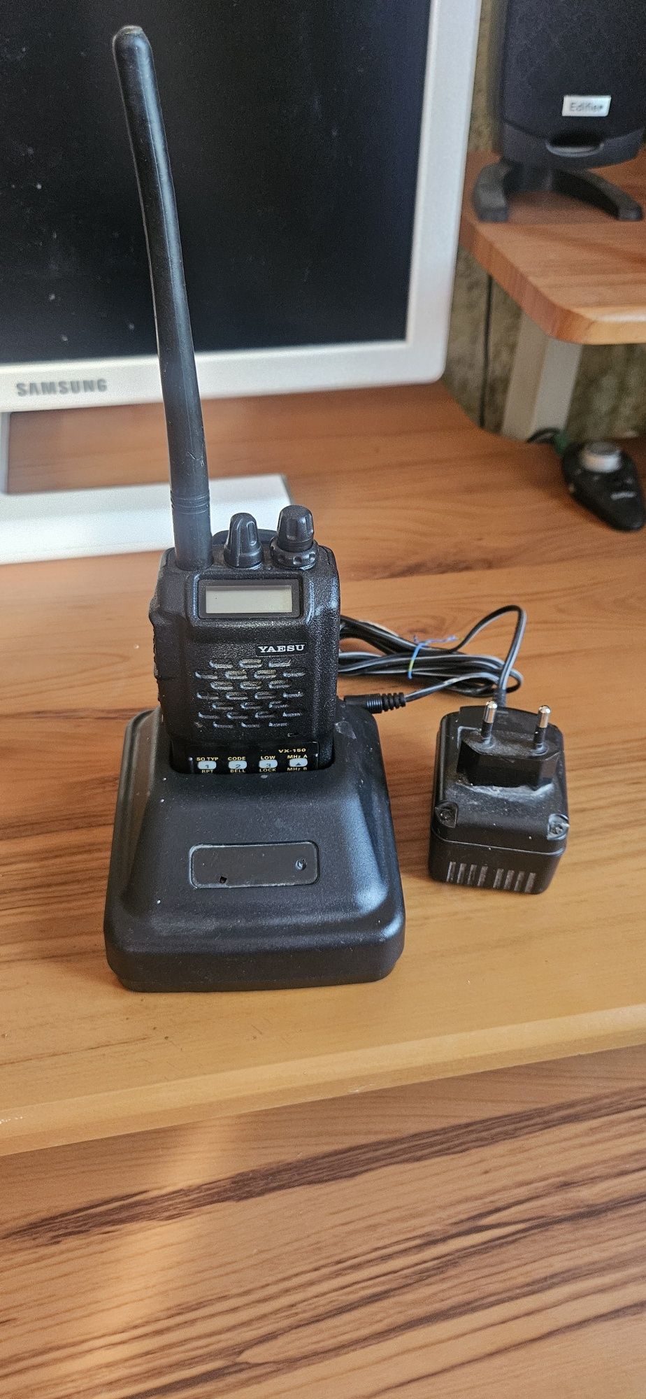 Рация Yaesu vx-150