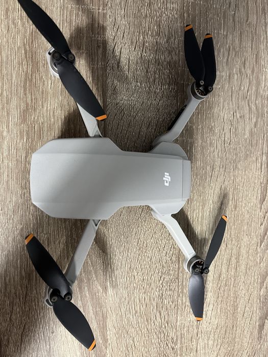 Квадрокоптер DJI Mini 2 Fly More Combo | Дрон для початківців