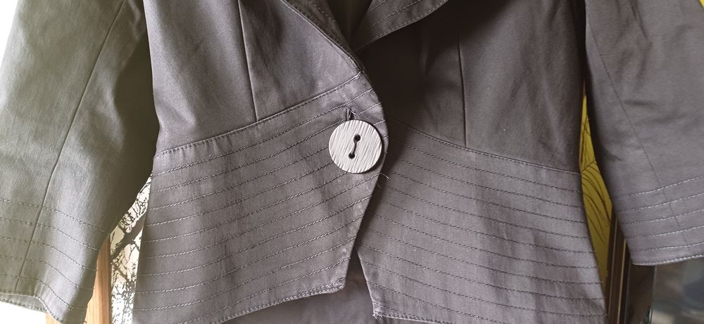 Żakiet z krótkim rękawem