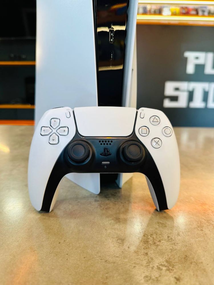 Sony PlayStation 5 Blu-Ray ІДЕАЛЬНА В НАЯВНОСТІ