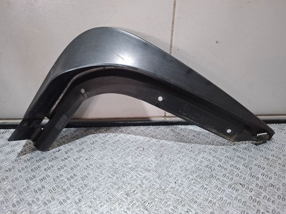 Chlapacz lewy tył Skoda Superb Rok 2014 hatchback nr 3T5821821