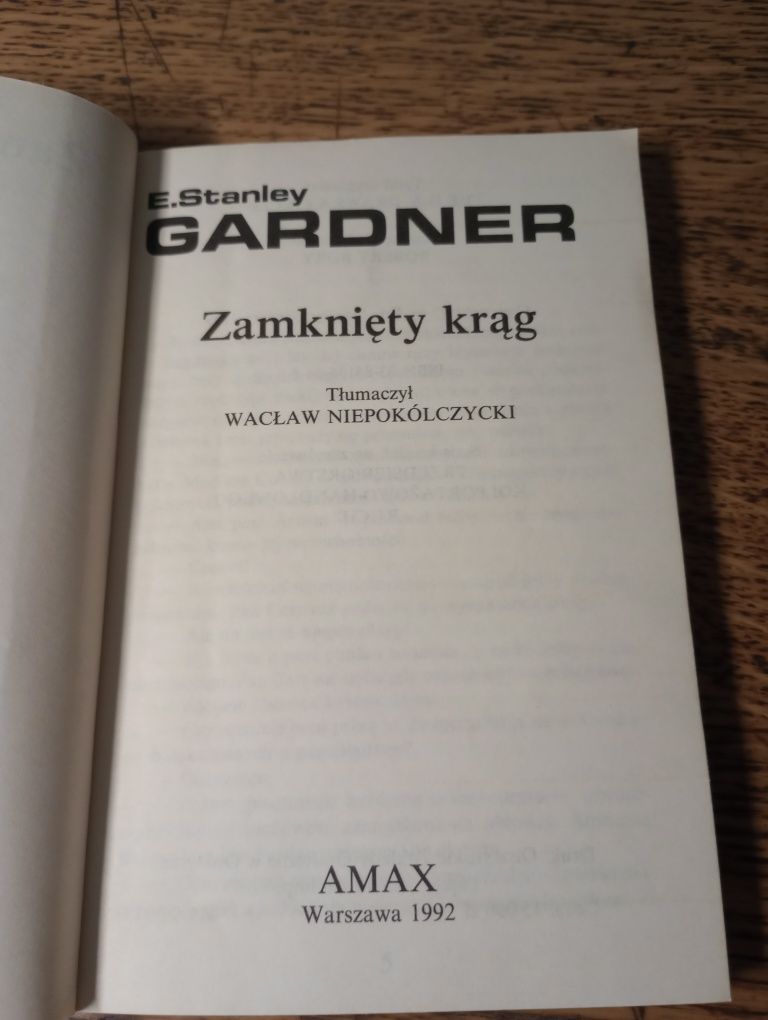 Zamknięty krąg. E. Stanley Gardner