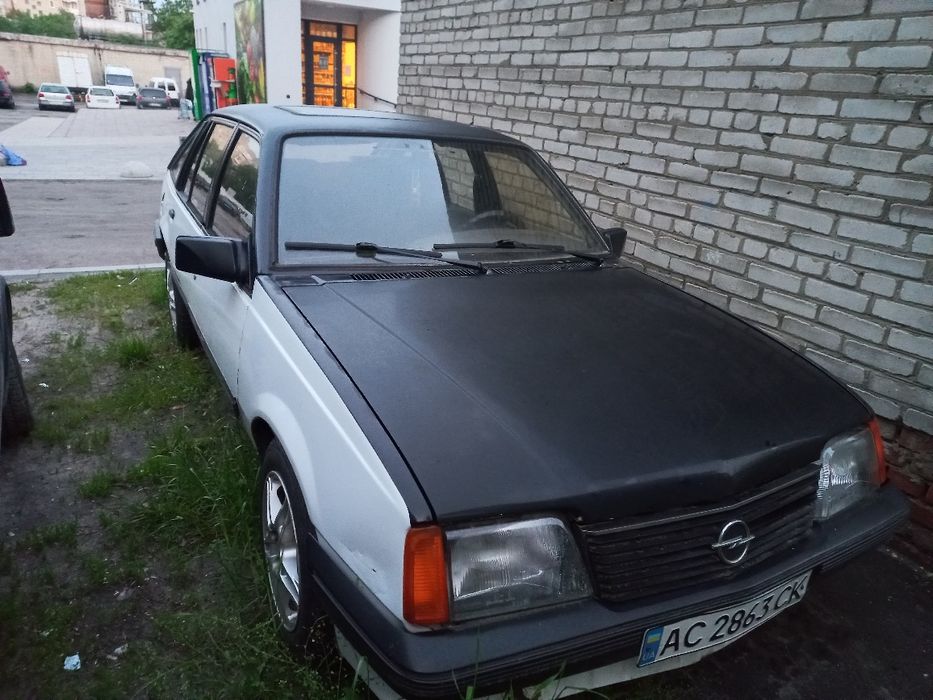 Продам опель аскона