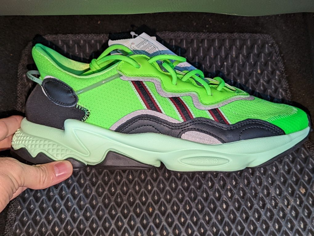 Кросівки Adidas Ozweego neon green 43 оригінал рефлектив