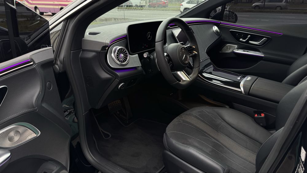 Оренда авто Mercedes EQE AMG