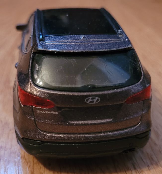 Sprzedam lub zamienię model samochodu!