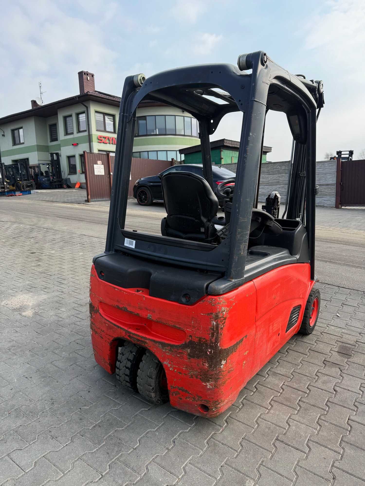 wózek widłowy elektryczny LINDE E16 Triplex 4.6m przesuw 4-sekcja 2007