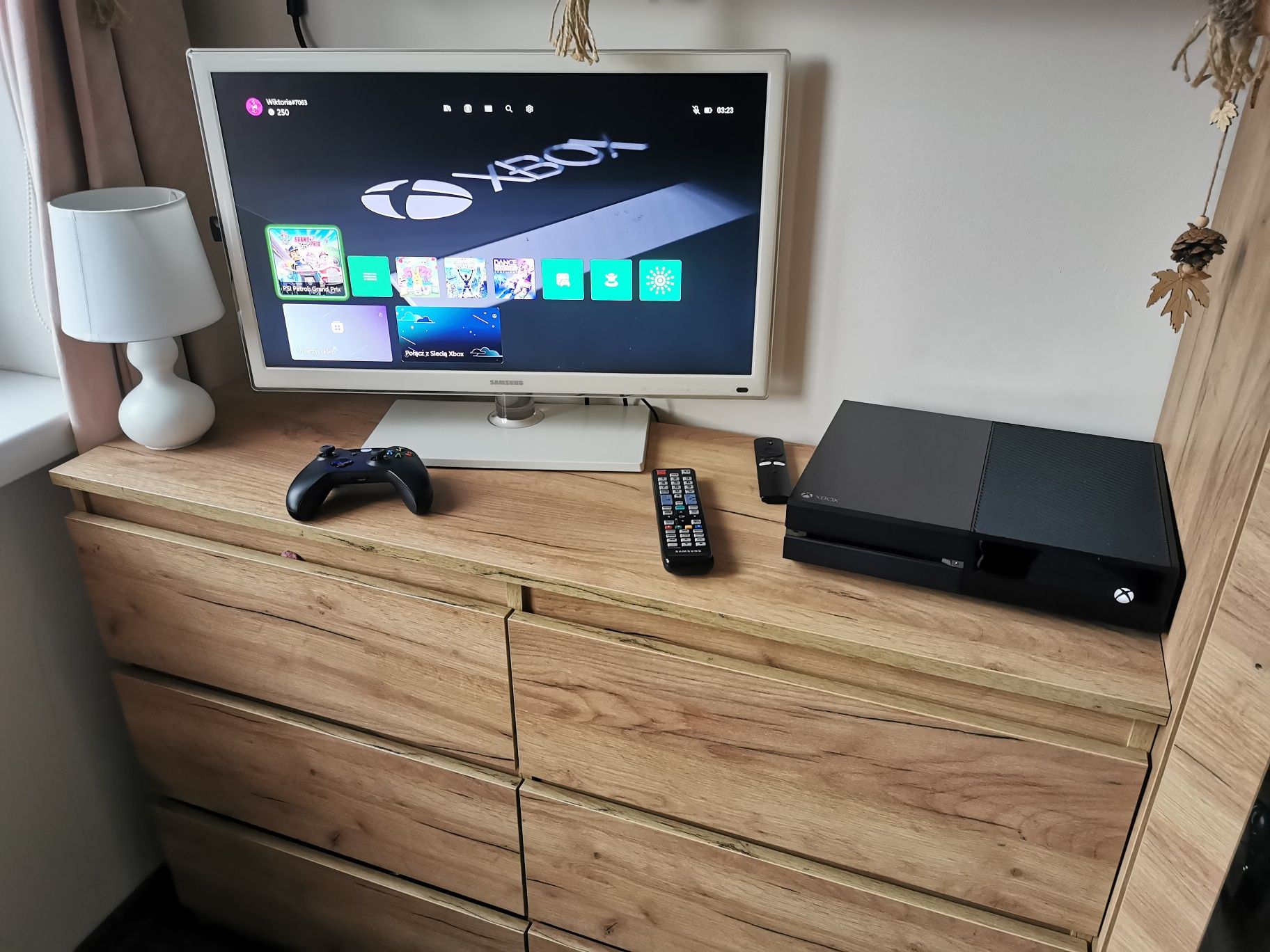 Xbox One wraz z Kinect