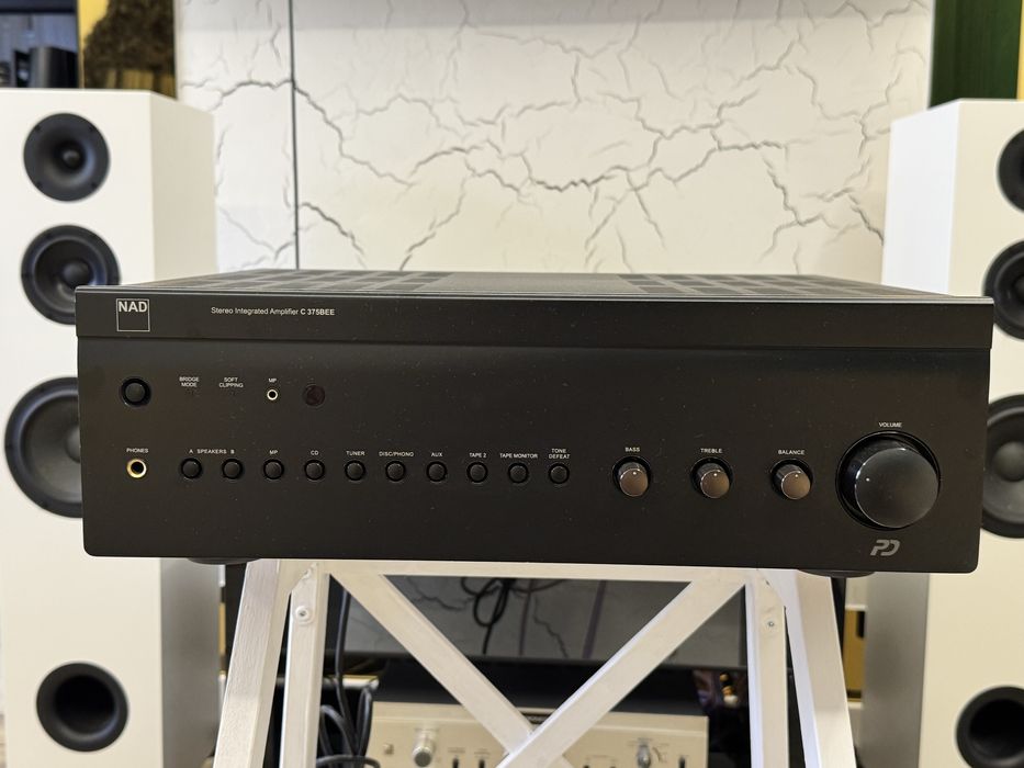 Wzmacnicz NAD C 375BEE