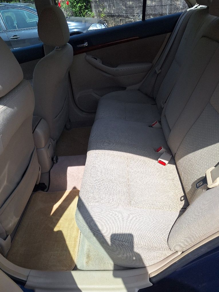 Toyota avensis 1.6i