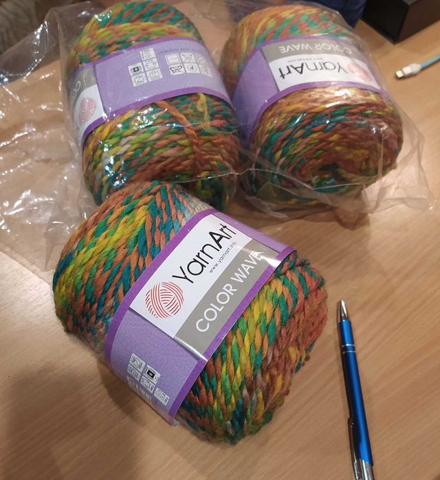włóczka YarnArt Color Wave, kolor 117 - gruba, 3 motki!