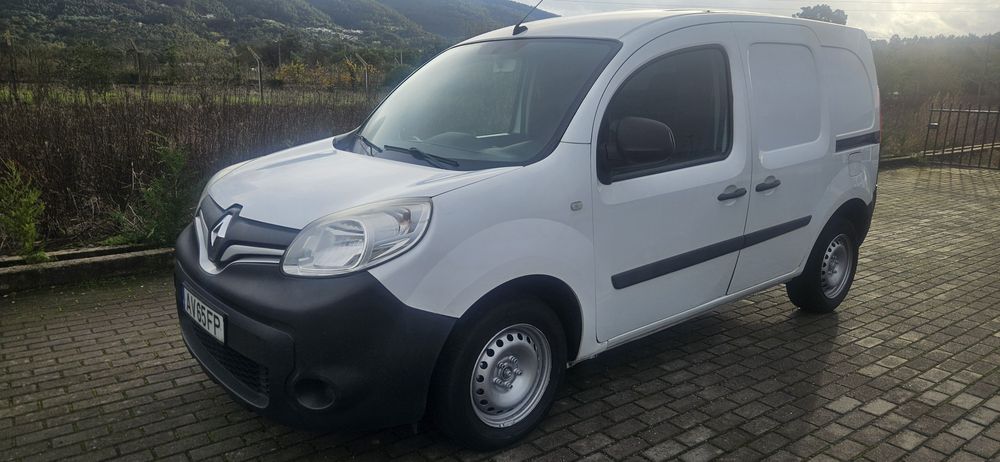 Renault kangoo 1.5 dci 100€/Mês