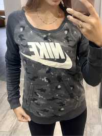 Sportowa bluza moro Nike