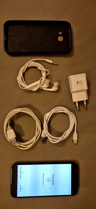 Telefon Samsung Galaxy A5 32GB 2017