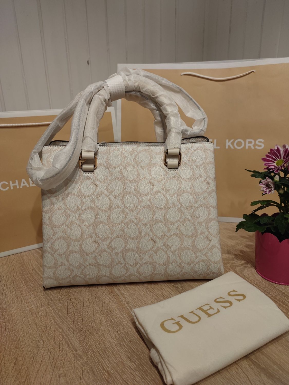 Torebka Guess Garrick Satchel