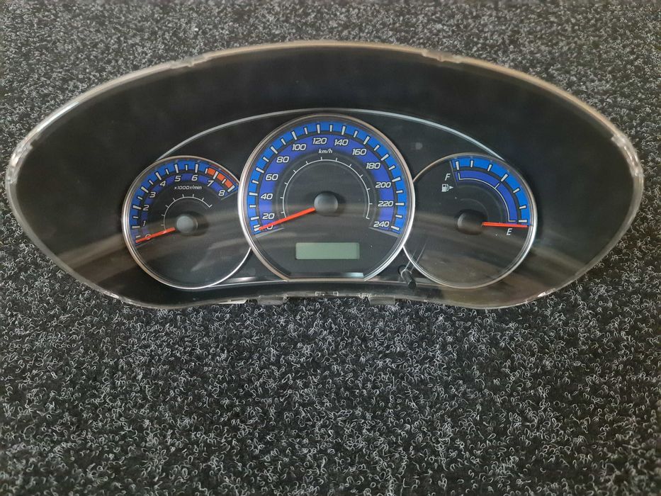 Щиток приборов Subaru Forester III