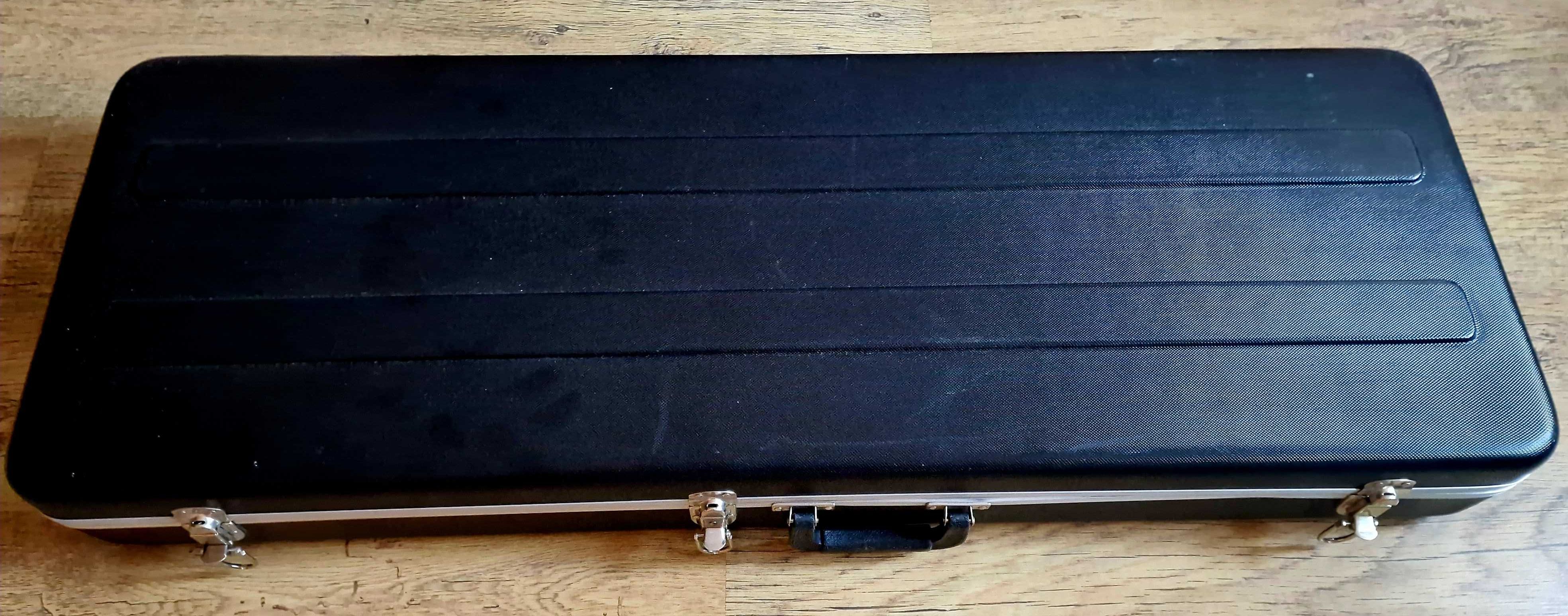 Gitara elektryczna Yamaha Pacifica 112 z układem Ibanez + hardcase