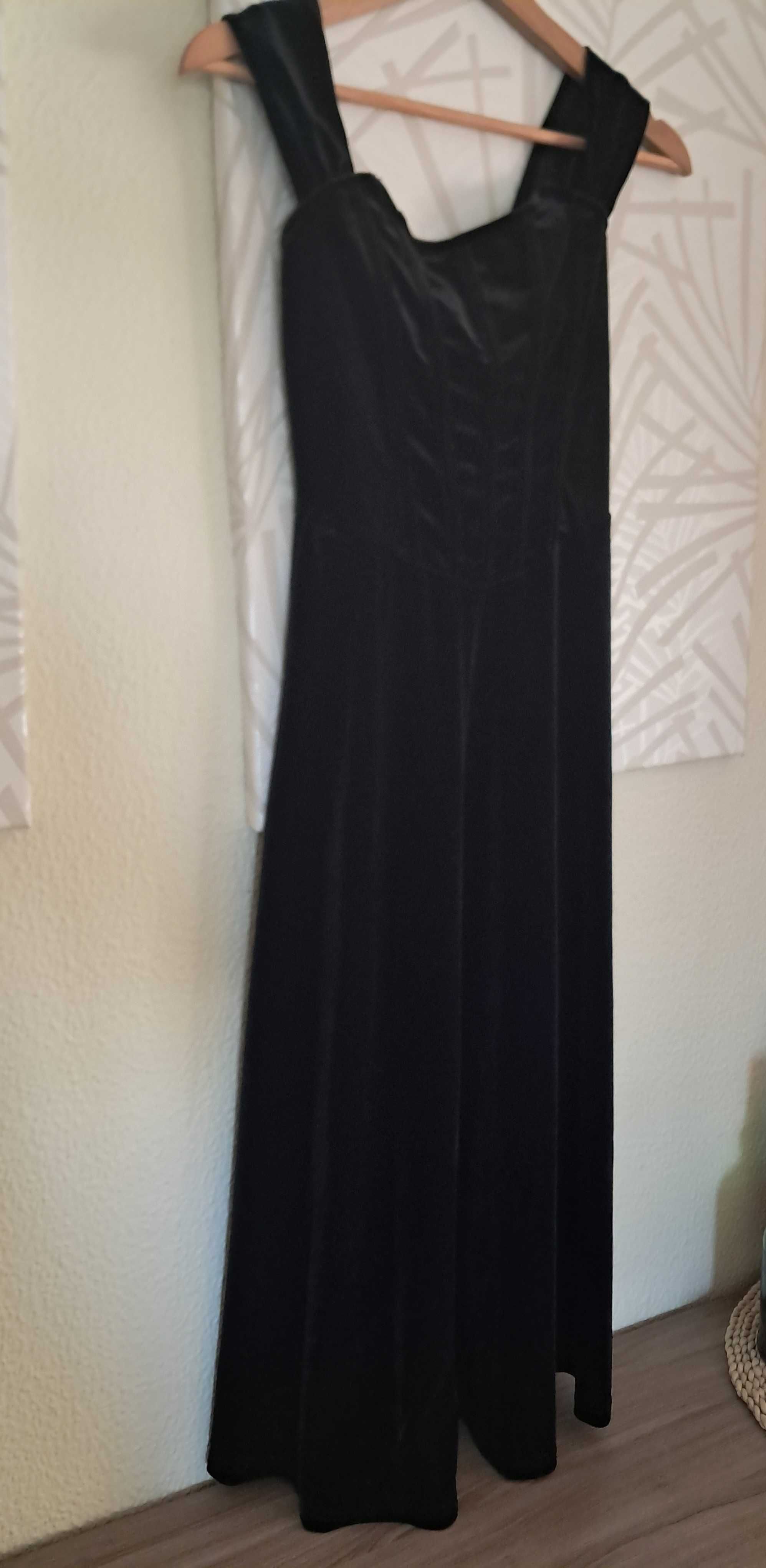 Vestido de cerimónia em veludo