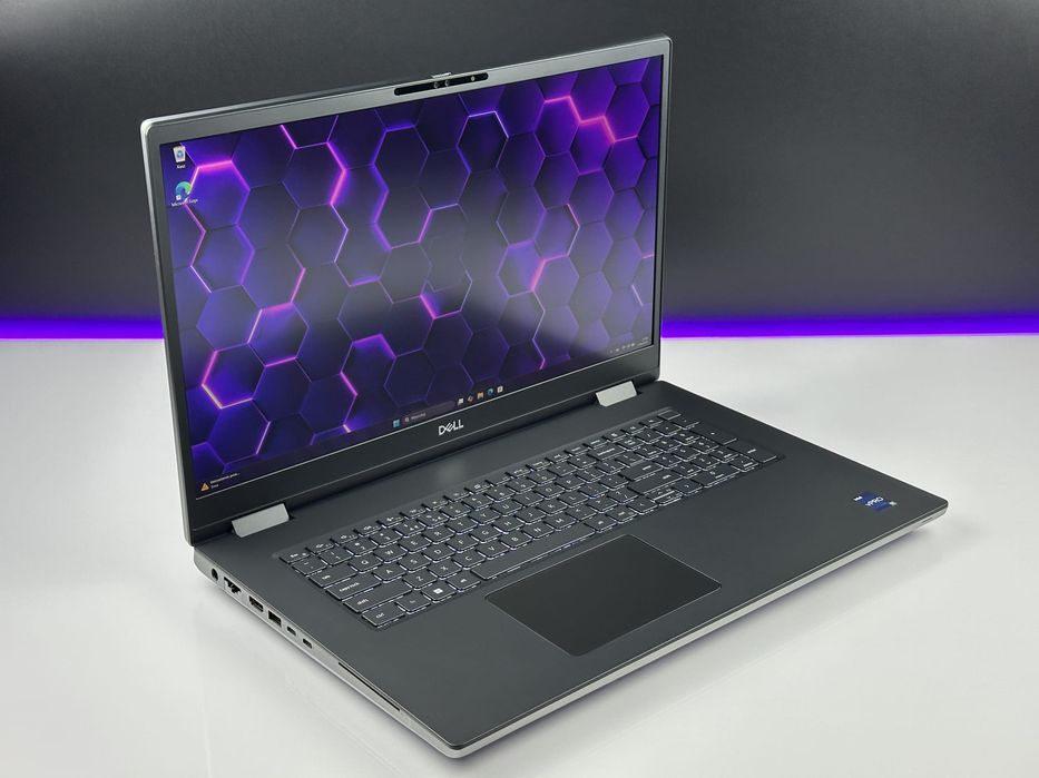 Laptop DELL Precision 7770 | i7-12850HX / FHD / RTX A5500 / US / FV23%