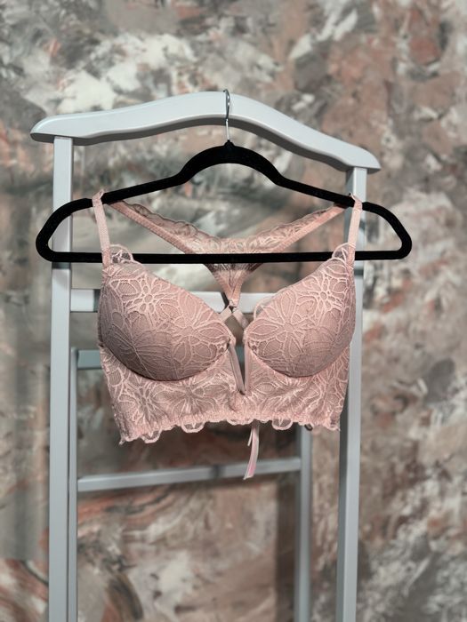 Гарненький ліф Victoria’s Secret з пушапом