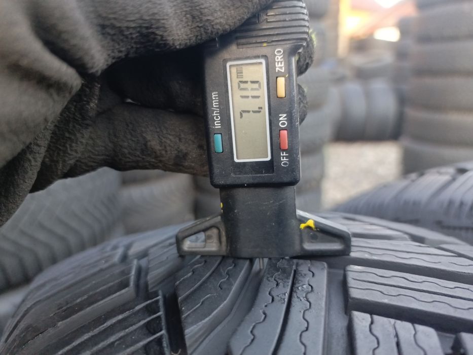 215.65.16 Michelin Alpin 2 шт