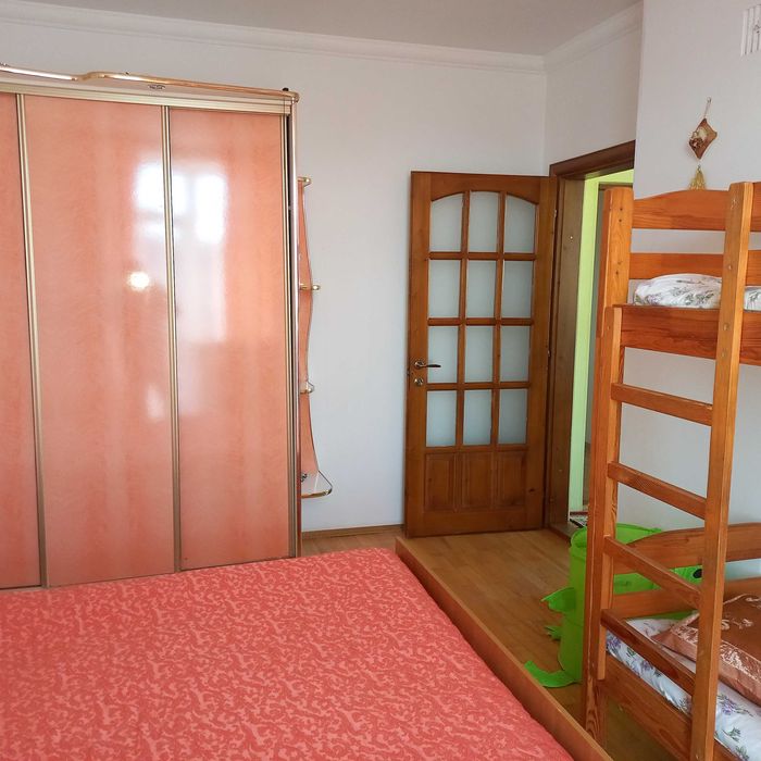 Продам частину будинку м.Самбір