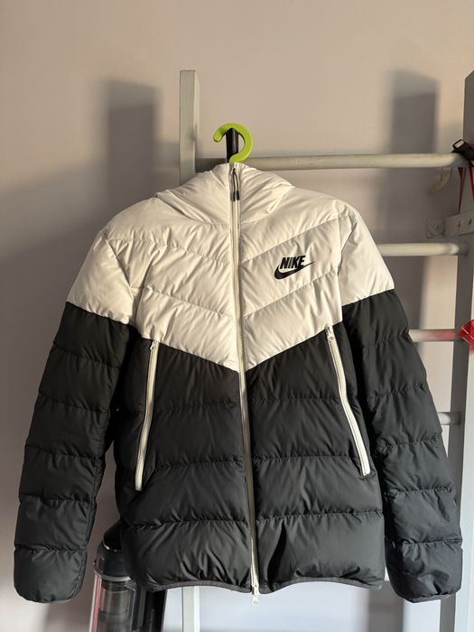 Kurtka puchowa Nike