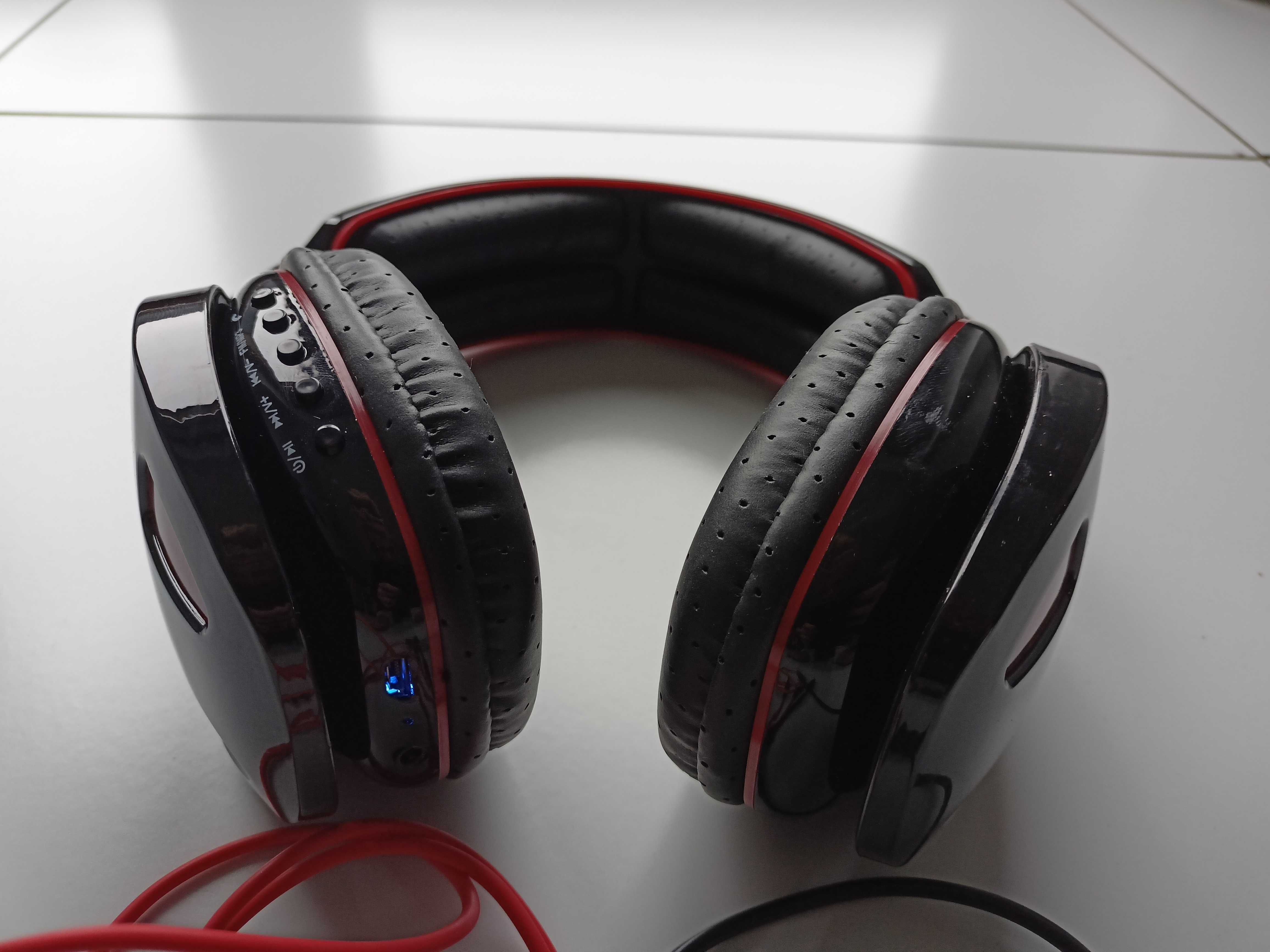 Nowe słuchawki nauszne bezprzewodowe bluetooth