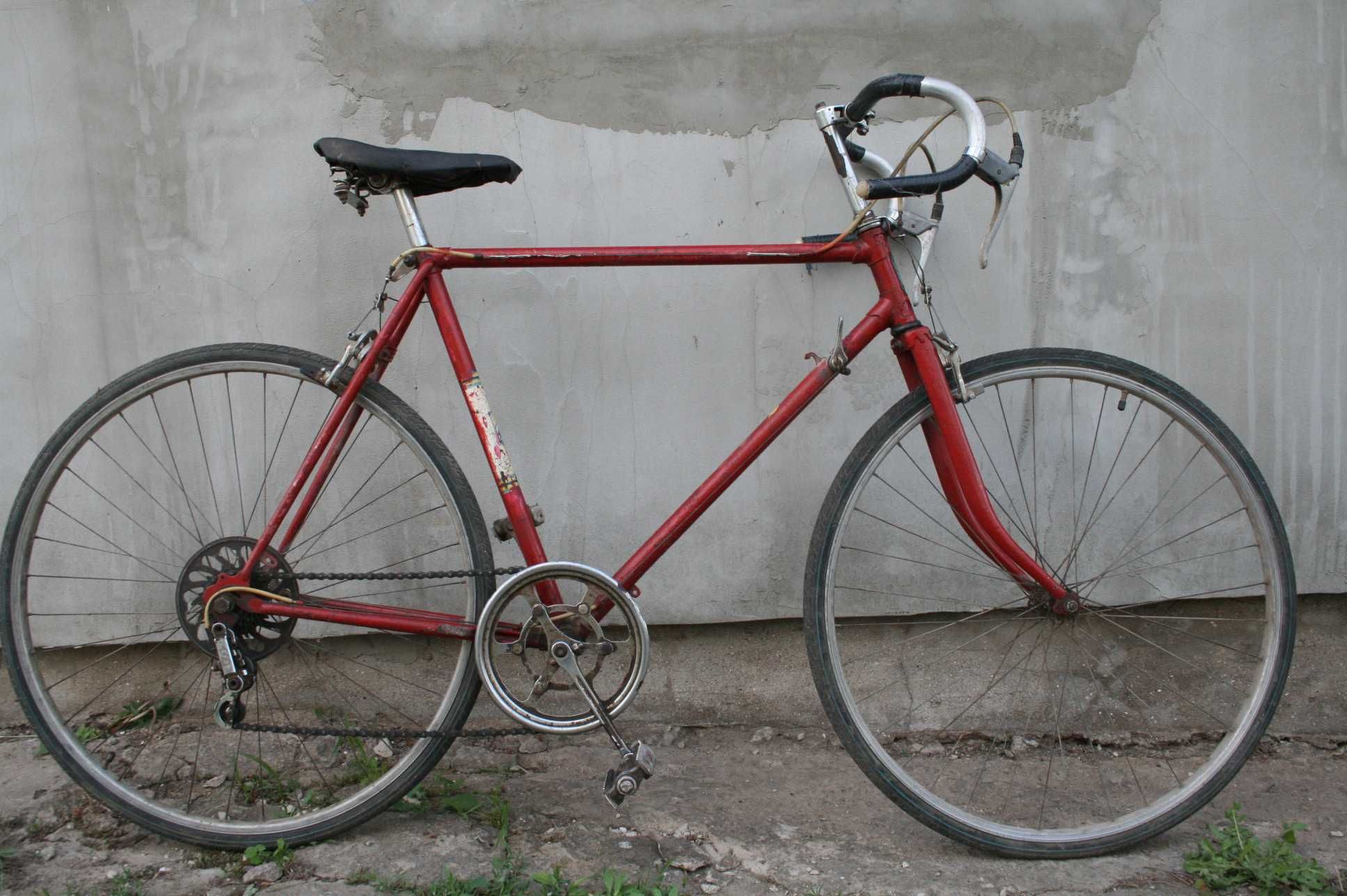 Велосипед ХВЗ шосейний 1980-х років.