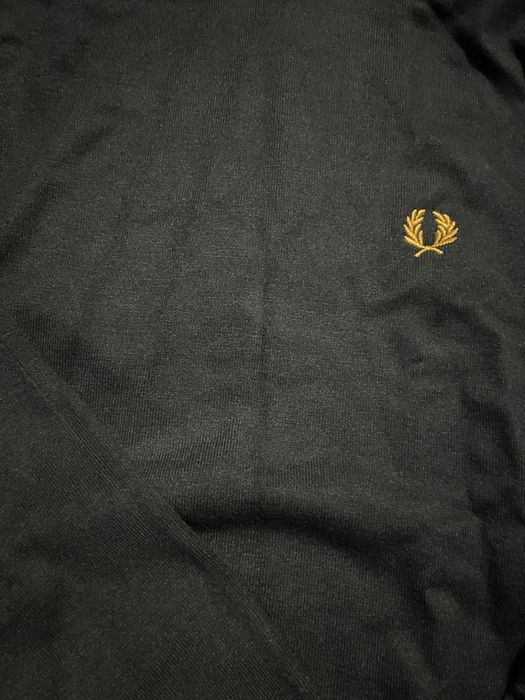 Теплий гольф-светр розмір С-М Fred Perry Китай