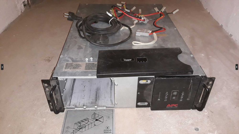 Zasilacz UPS APC Smart-UPS 3000VA