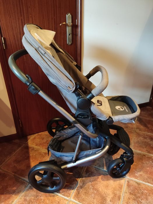 Carrinho bebê Trio