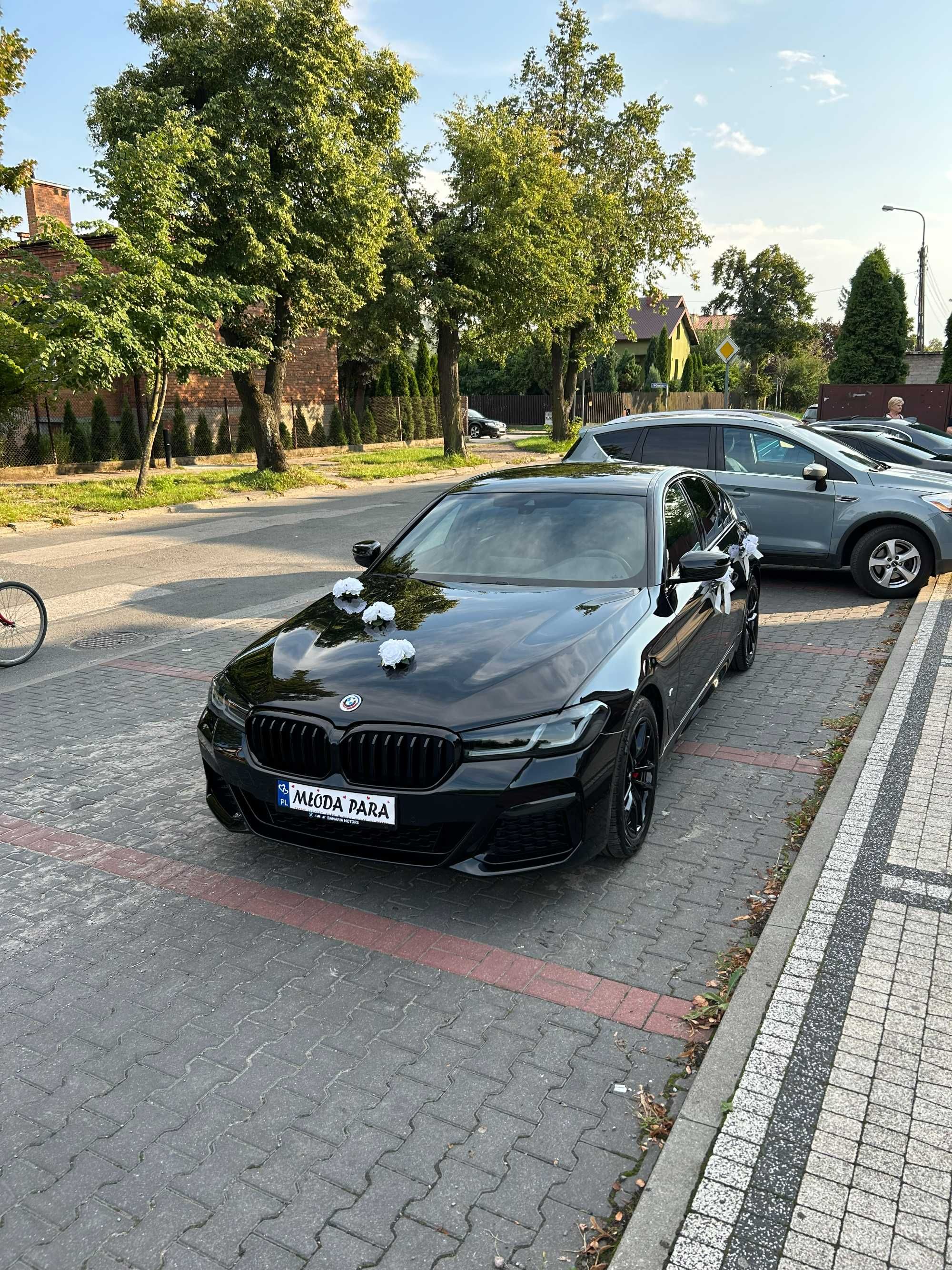 Samochód do ślubu Czarne BMW 520