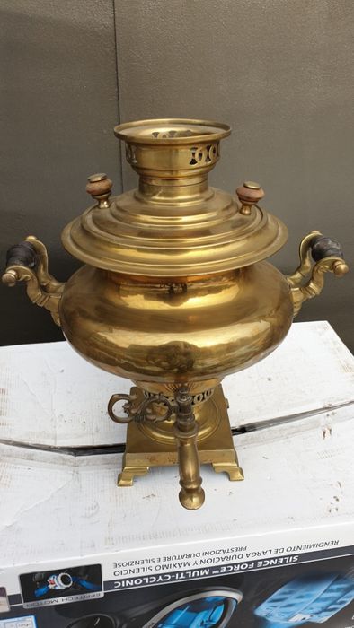 Самовар 3л Баташев у формі Ріпки.Репка