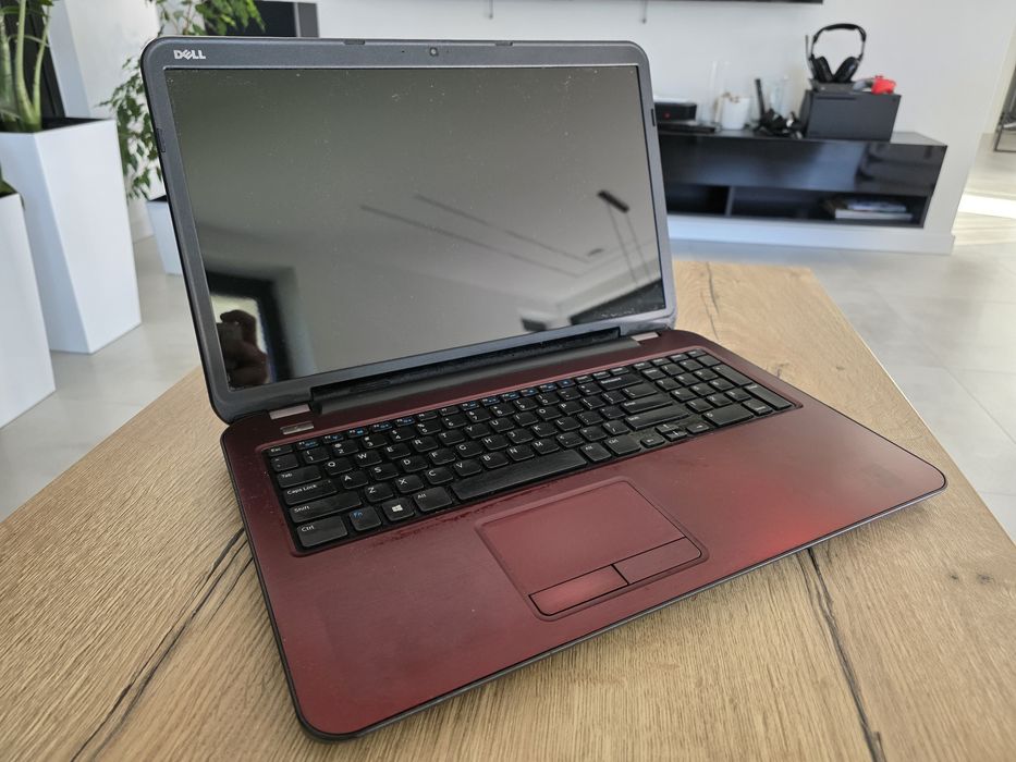 Dell Inspirion 17R - 5737 uszkodzony