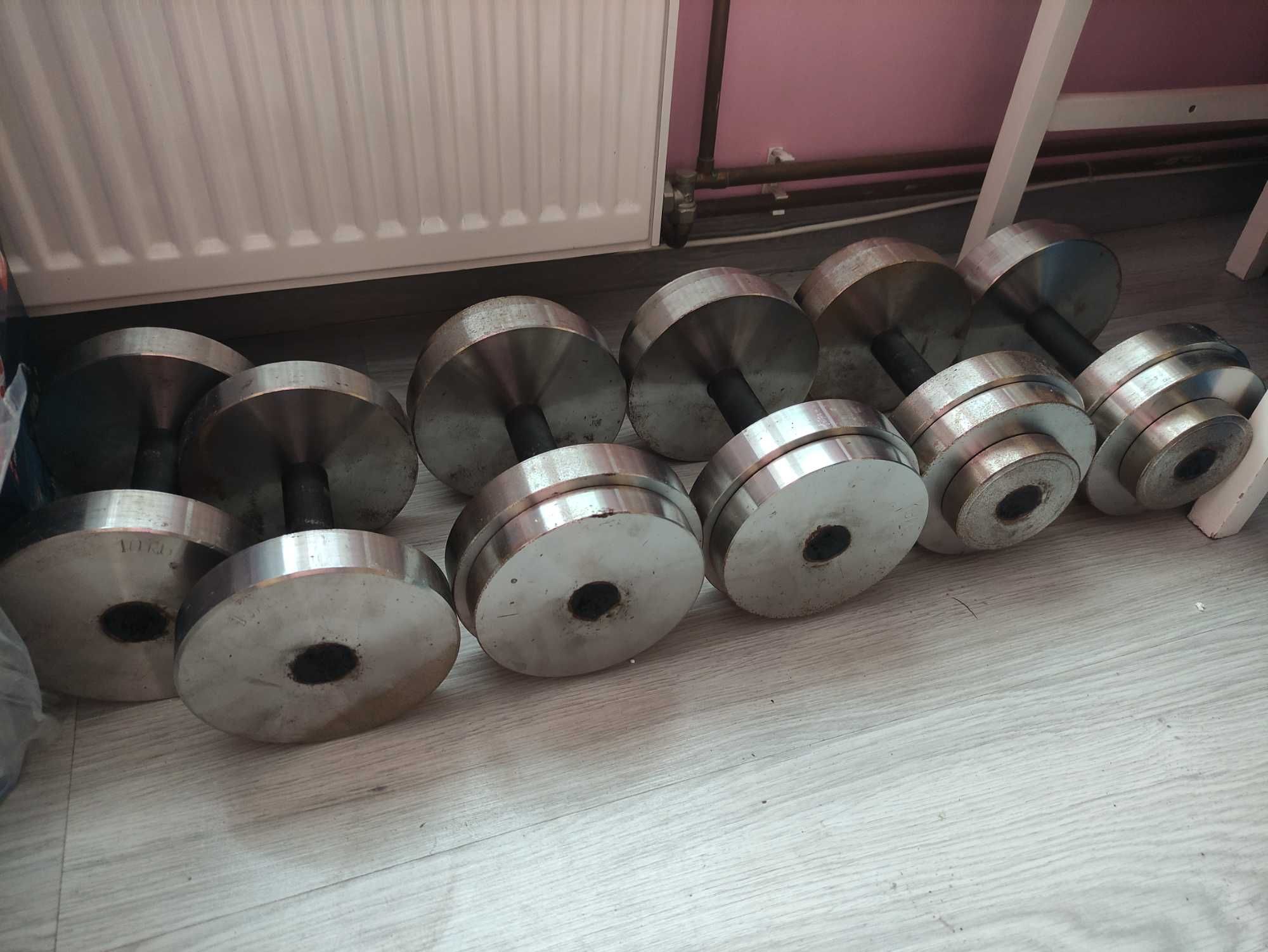 Hantle na stałe solidne metalowe 2x20kg 2x18kg 2x10kg