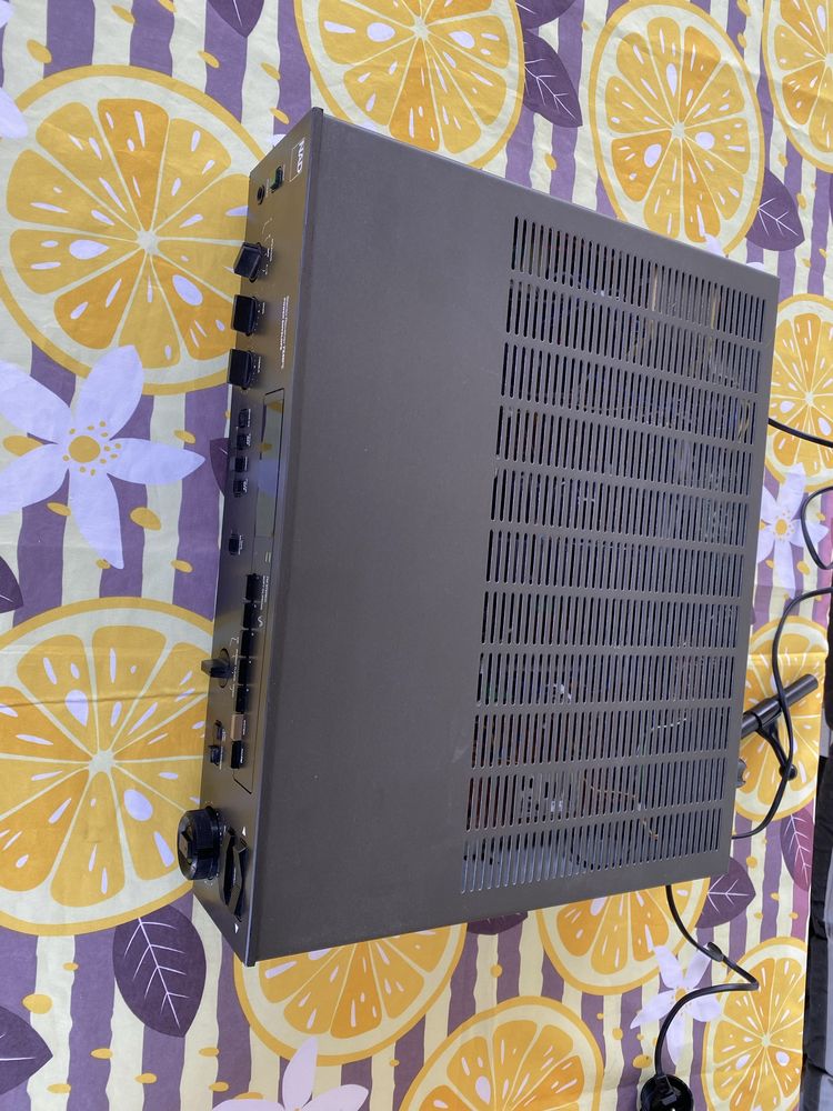 Amplituner NAD7240PE