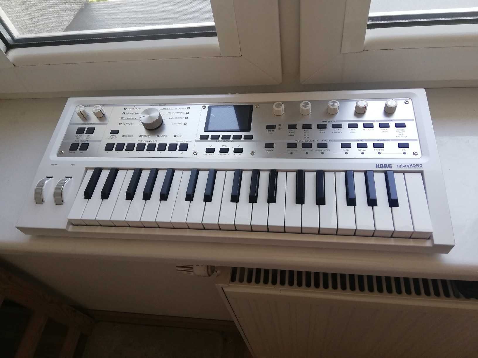 korg microkorg 2 syntezator