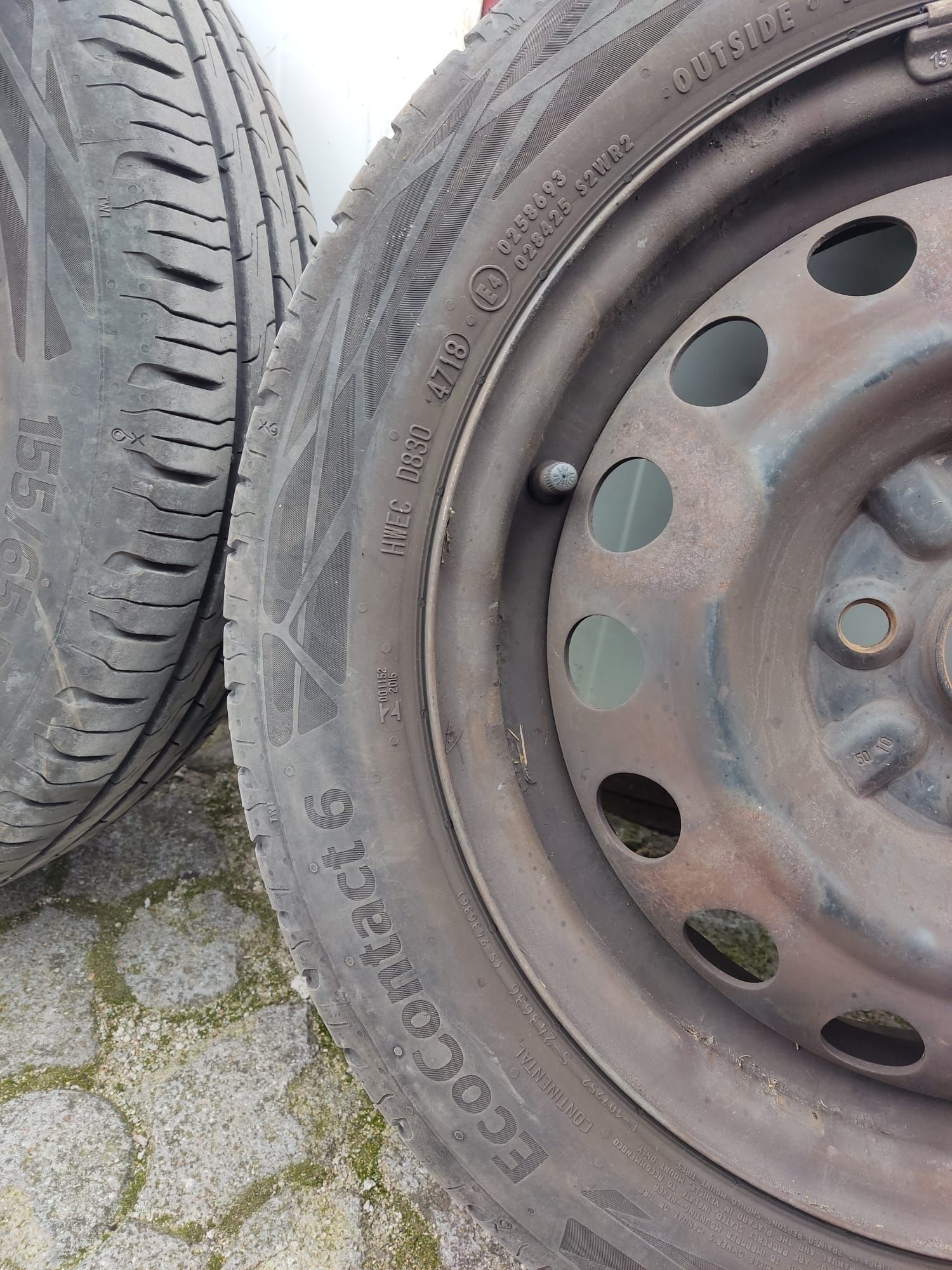 Koła opony Continental 4x100 155/65/14 R14 Aygo C1 107 letnie