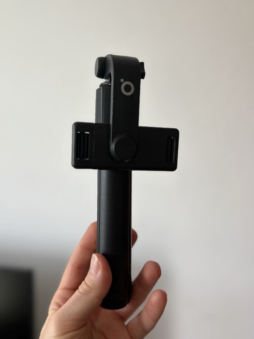 Statyw do telefonu z pilotem zdalnym selfie stick