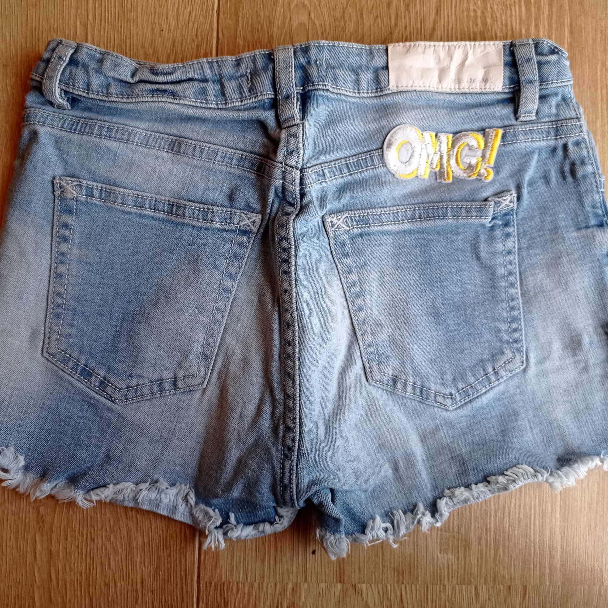 WOW jeansowe krótkie spodenki szorty naszywki XS jeans