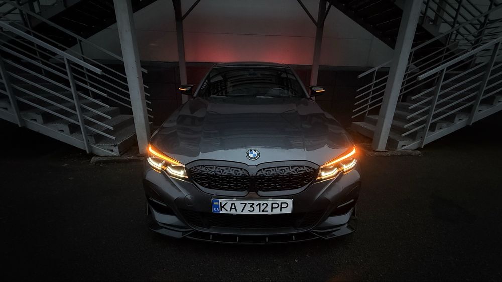 продам BMW 330 2019