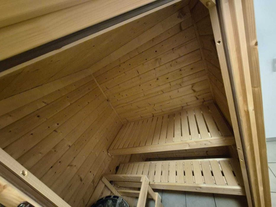 Sauna fińska sucha 220v 230v NAROŻNA zewnetrzna z drewna drewniana