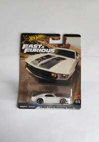 Hot Wheels Premium Fast & Furious 1969 Ford Mustang Boss 302