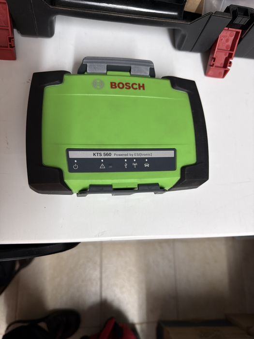 Maquina de diagnostico auto Bosch KTS 560