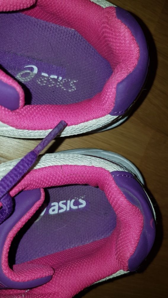 Buty sportowe  Asics 36