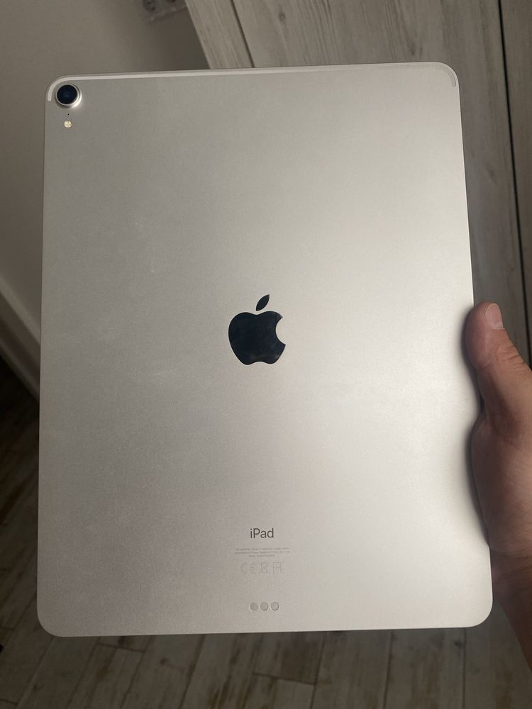 Aplle iPad Pro 12.9 3gen 256gb Space Gray (icloud lock)