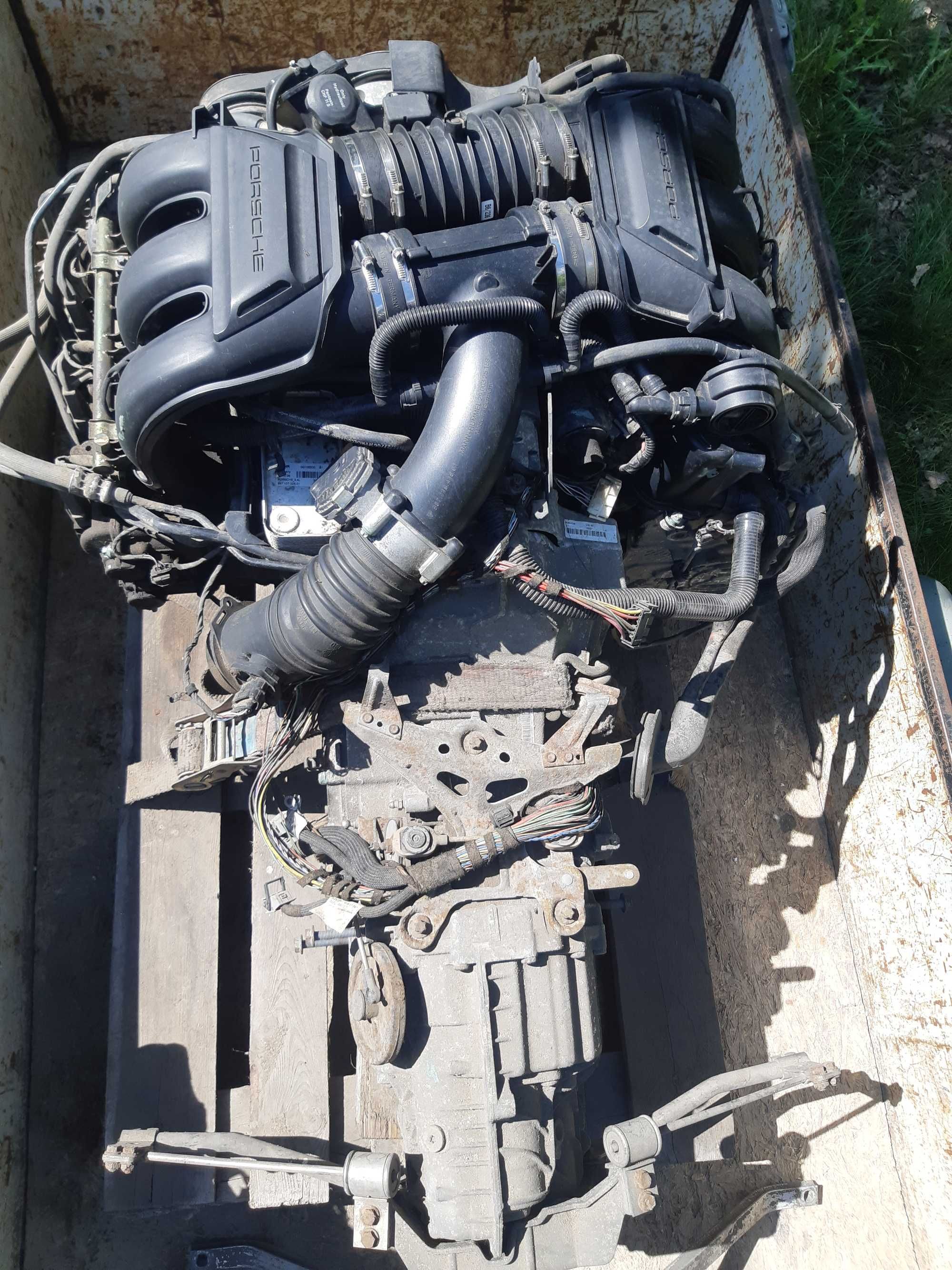 Silnik kompletny skrzynia Porsche Cayman 3.4 S