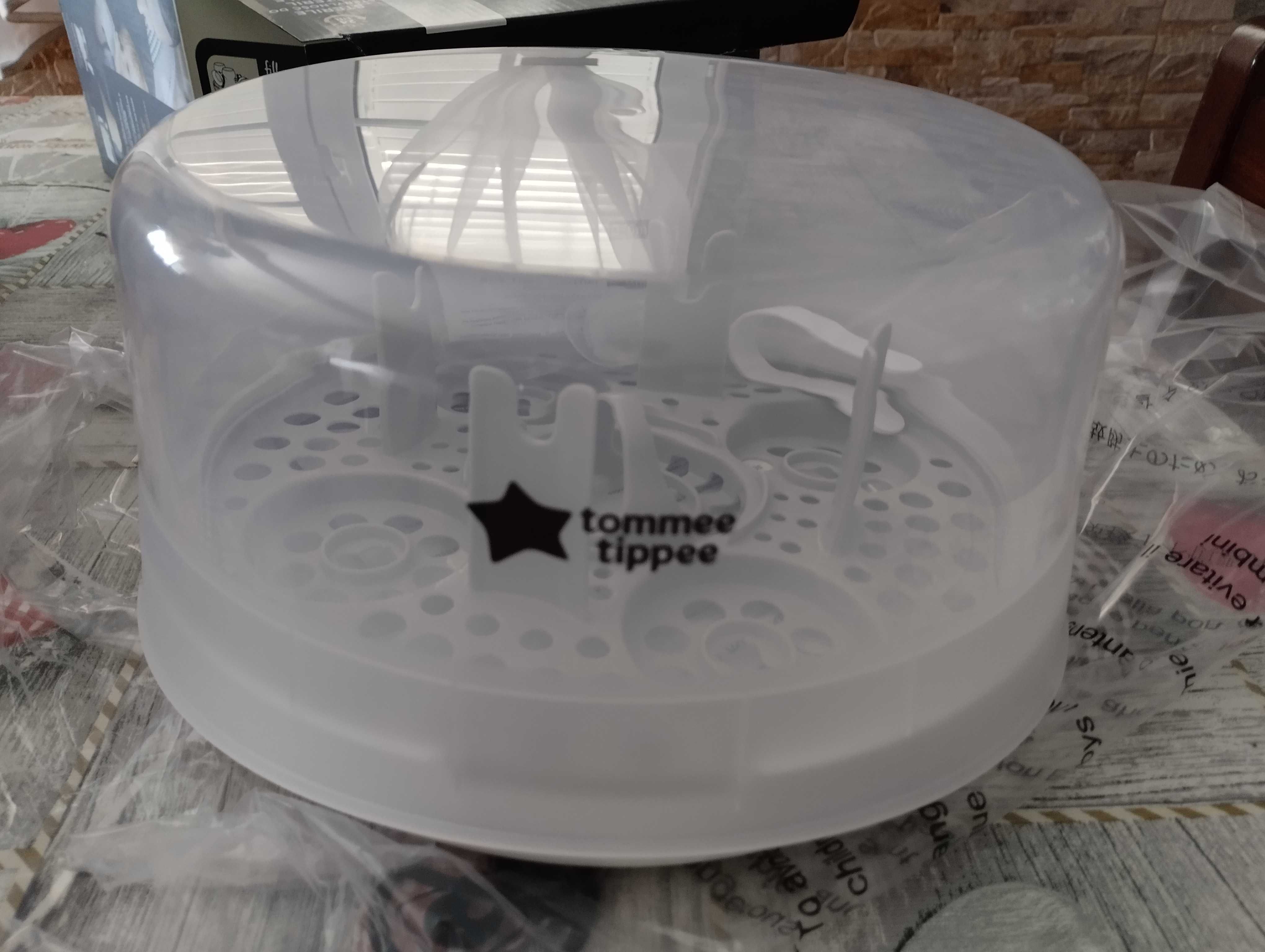 Esterilizador e conjunto de biberões Tommee tippee novos