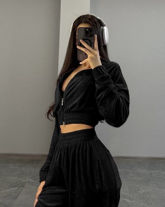 Велюровий жіночий костюм/ дуже зручний велюровий костюм